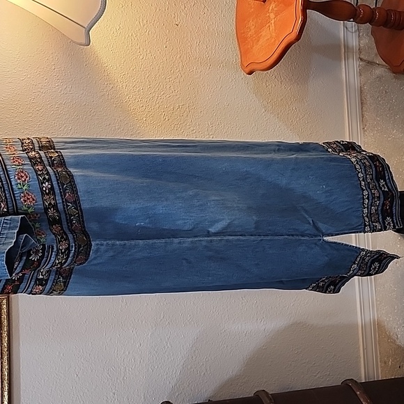 Vintage Embroidered Blue Denim Dress - Picture 4 of 11